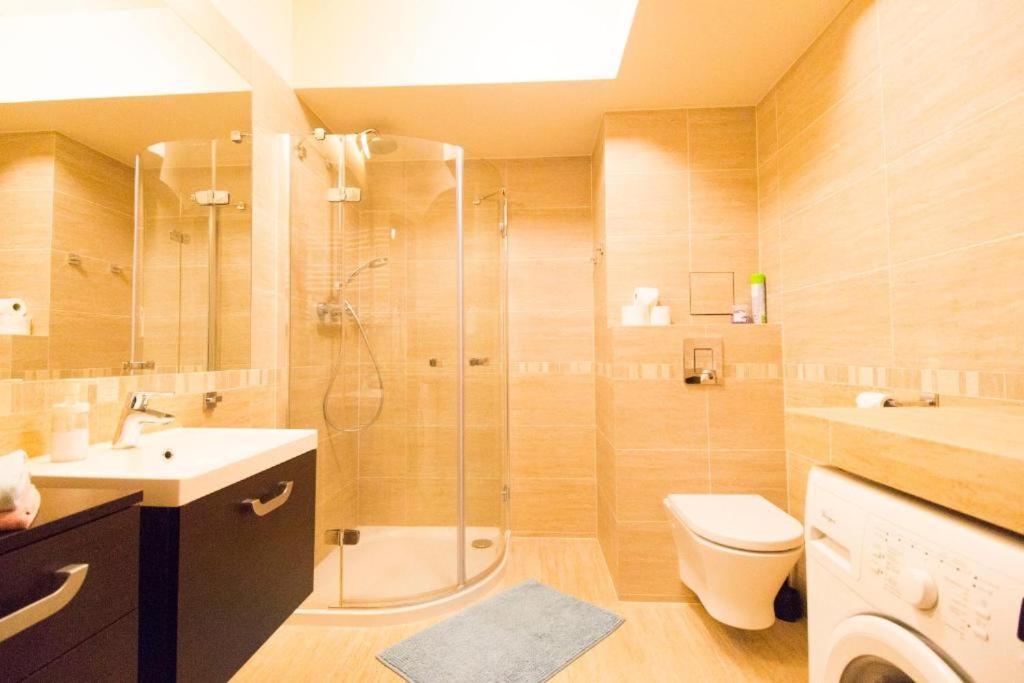 Happyestate - Just In Center - Ul Krawiecka 1 - Old Town Apartment *